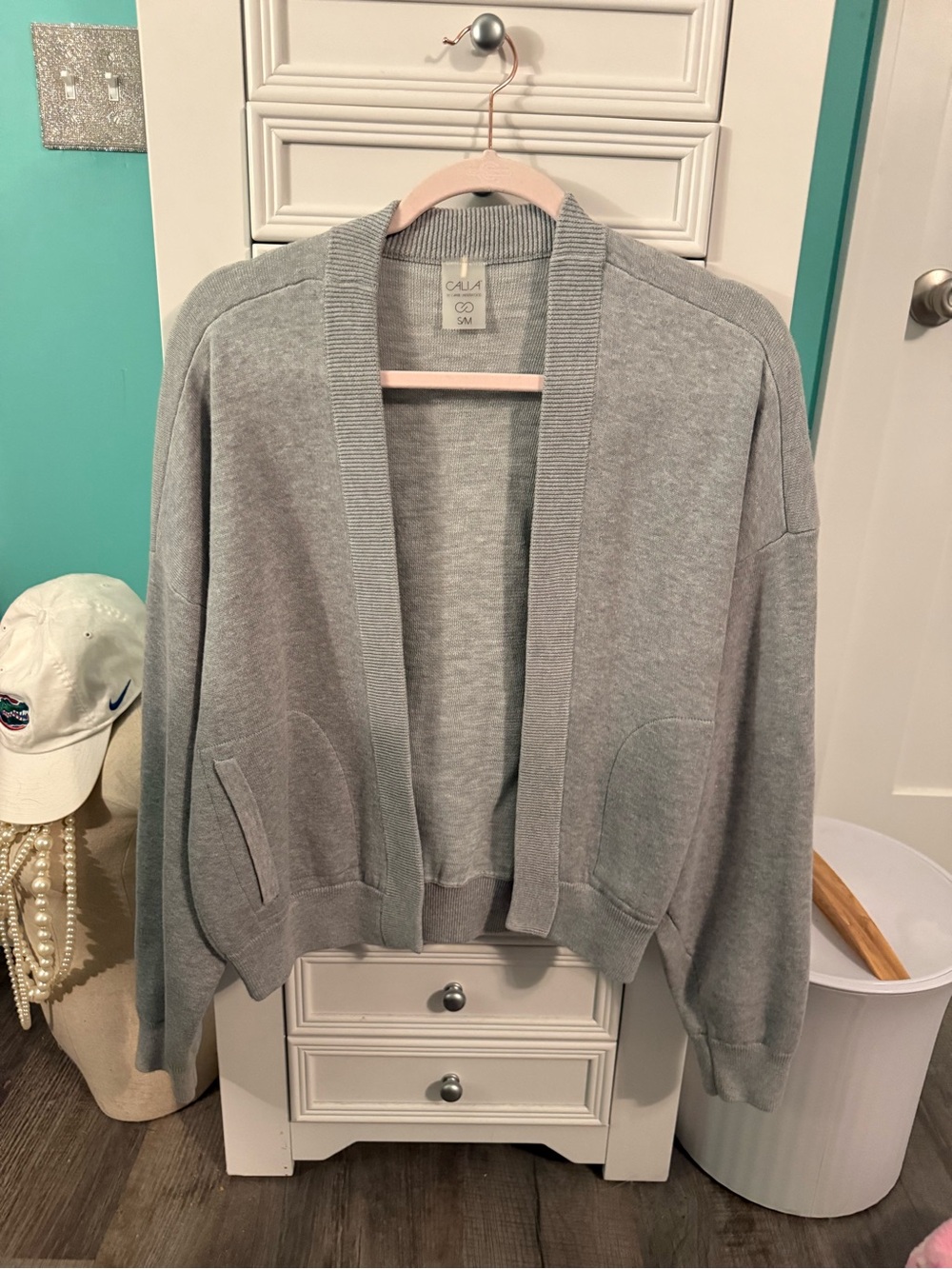 CALIA by Carrie Underwood Light Gray Open-Front Cardigan